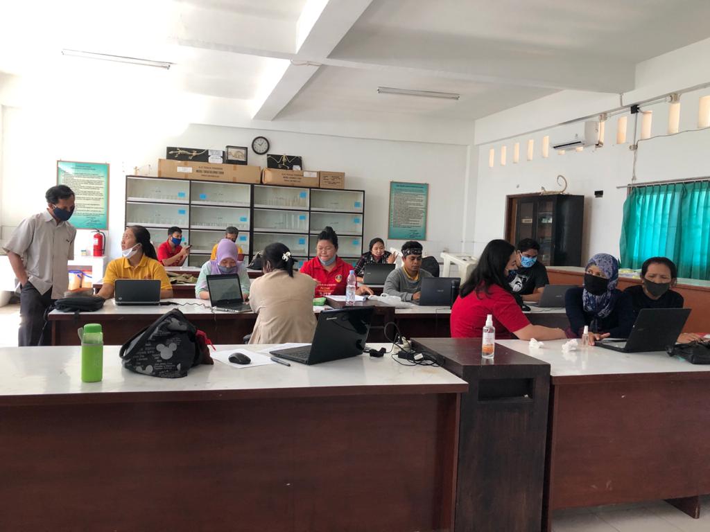 SMAK Kesuma mataram Siap menghadapi Pandemi Covid-19 dengan menerapkan digitalisasi pendidikan(Kelas Virtual)