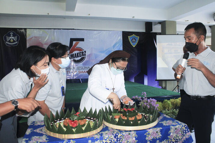 HUT SMA KATOLIK KESUMA MATARAM