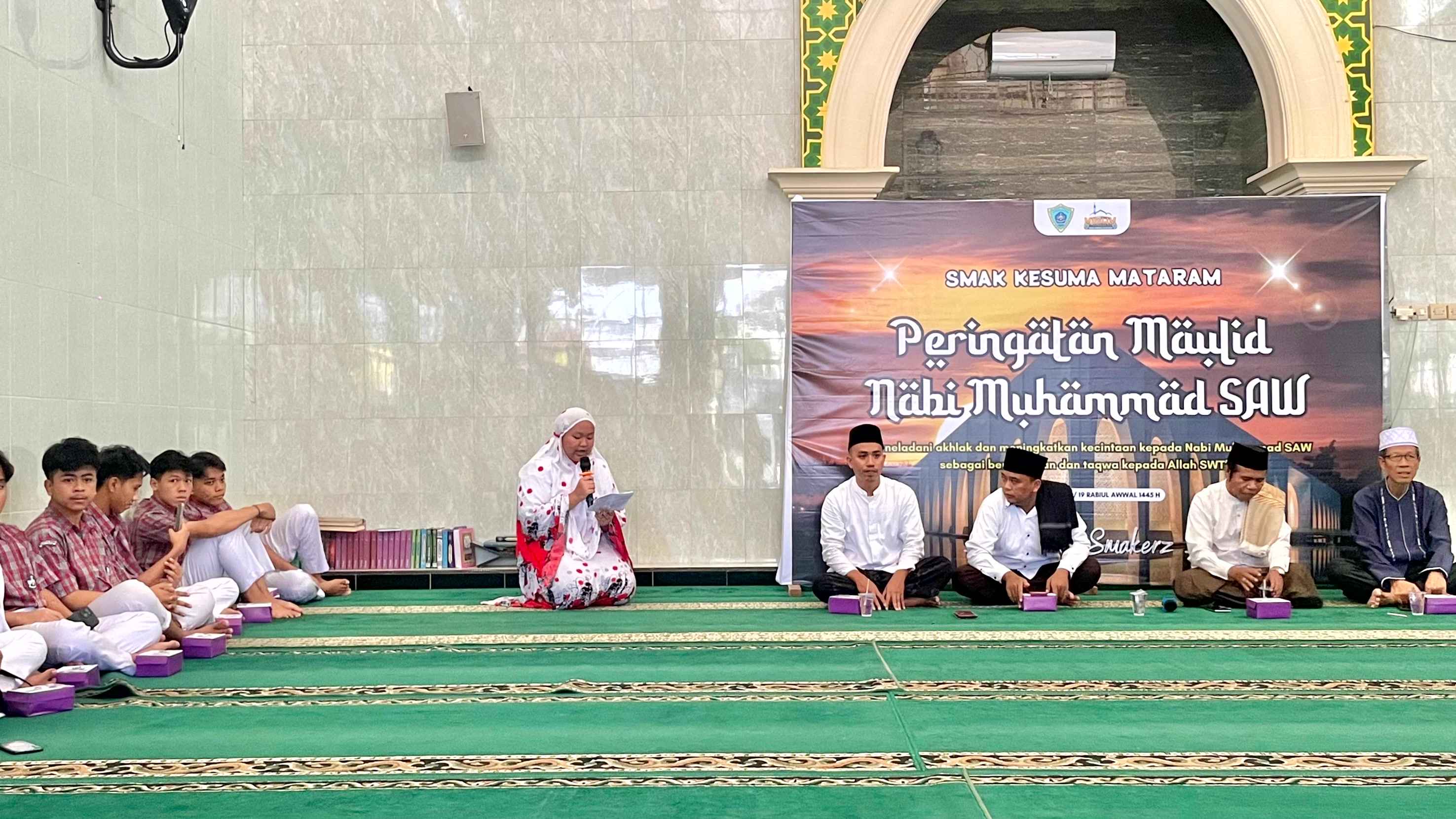 SMAK Kesuma Mataram Ikut Merayakan Maulid Nabi Muhammad SAW 2023