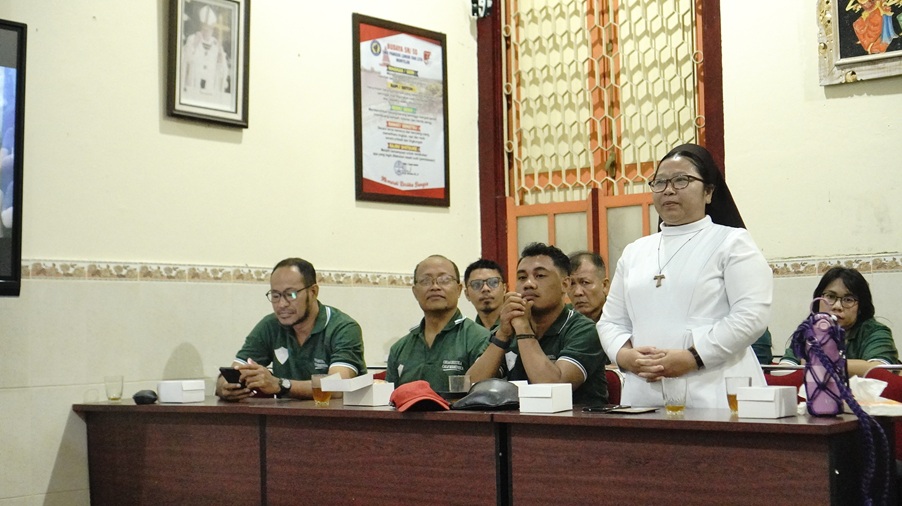 Tingkatkan Mutu Pendidikan, SMAK Kesuma Mataram Gelar Studi Banding ke SMA Pangudi Luhur Van Lith, Yogyakarta
