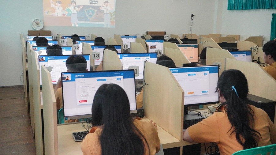 OSN-K 2026 SMAK Kesuma Mataram Berjalan Lancar dan Tertib